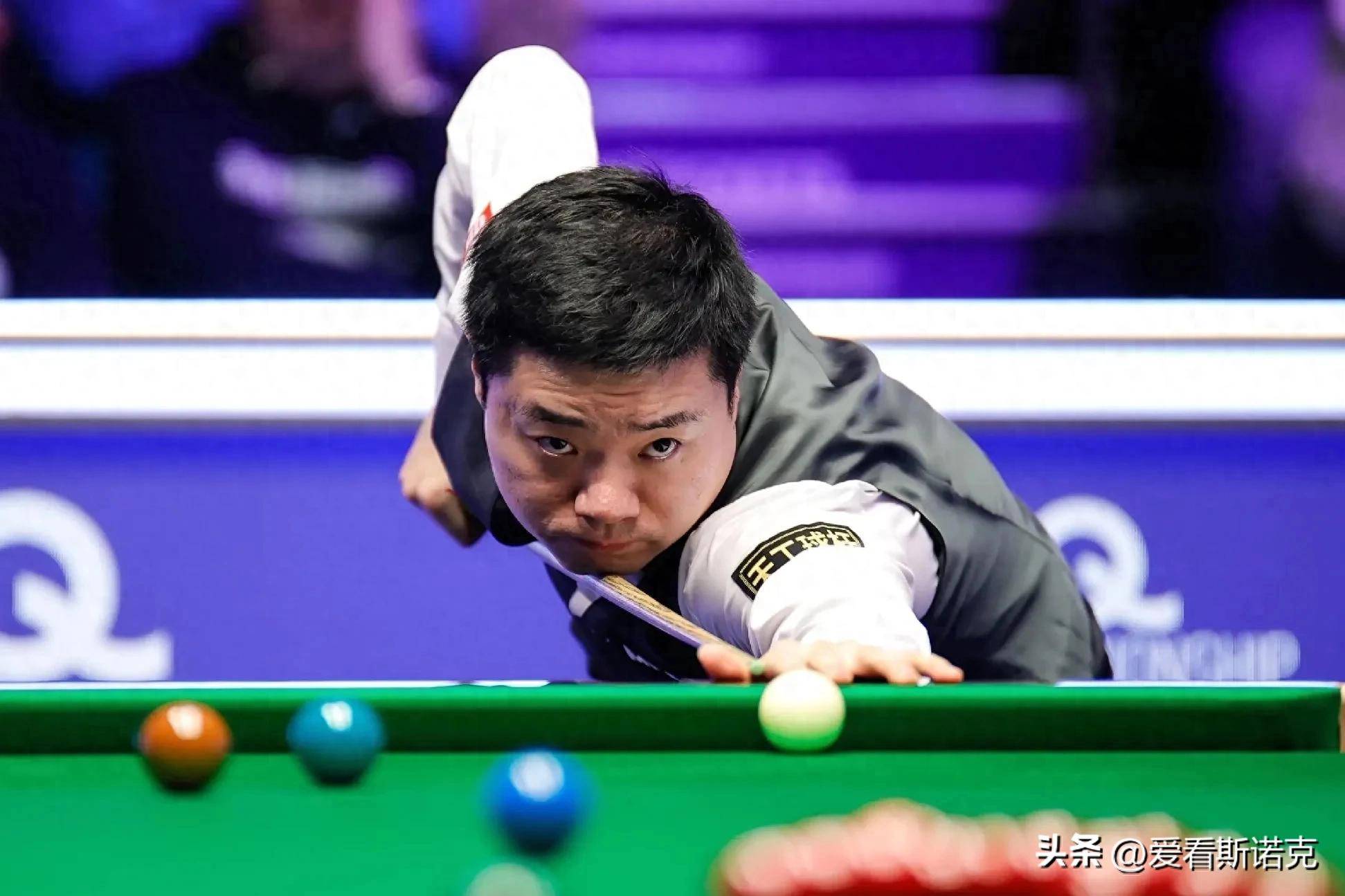 他随即单刀 他随即单刀